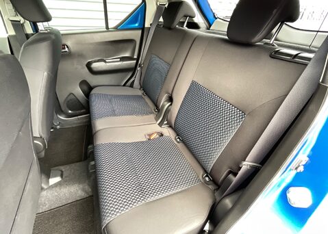 Suzuki Ignis SZ5 DUALJET MHEV 8