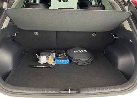 Kia Niro EV 64.8kWh 3 13