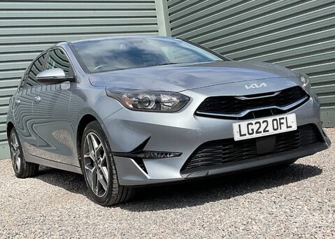 Kia Ceed 1.5 T-GDi '3' ISG 7