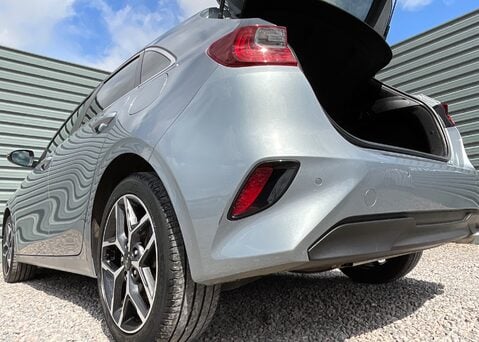 Kia Ceed 1.5 T-GDi '3' ISG 17
