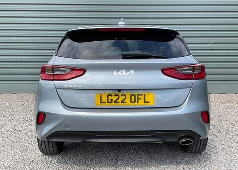 Kia Ceed 1.5 T-GDi '3' ISG 9