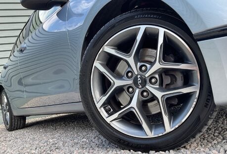 Kia Ceed 1.5 T-GDi '3' ISG