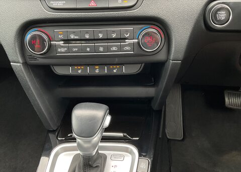 Kia Xceed 1.6 GDi 3 PHEV AUTO 18