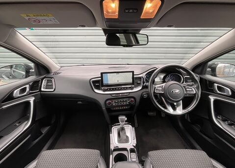 Kia Xceed 1.6 GDi 3 PHEV AUTO 17