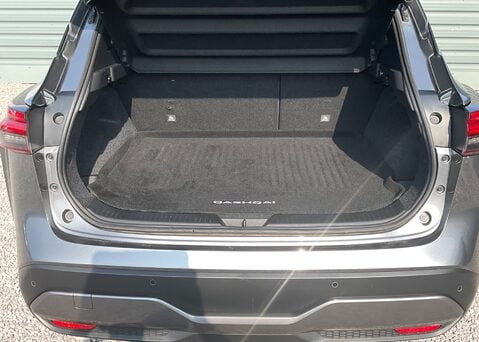 Nissan Qashqai DIG-T TEKNA DCT MHEV 19