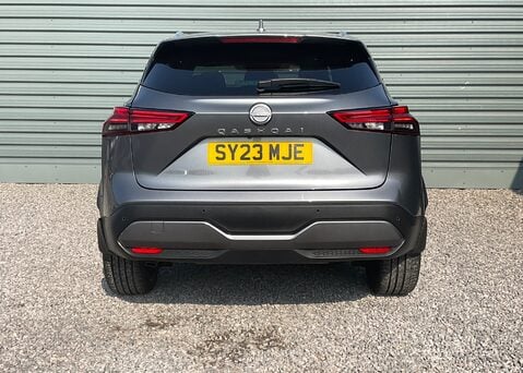 Nissan Qashqai DIG-T TEKNA DCT MHEV 9