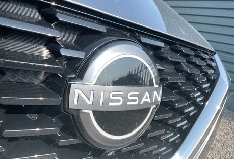 Nissan Qashqai DIG-T TEKNA DCT MHEV