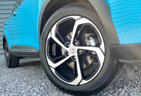 MG HS 1.5 T-GDI SE DCT
