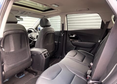 Kia E-Niro 64kwh 4 PLUS EV  14