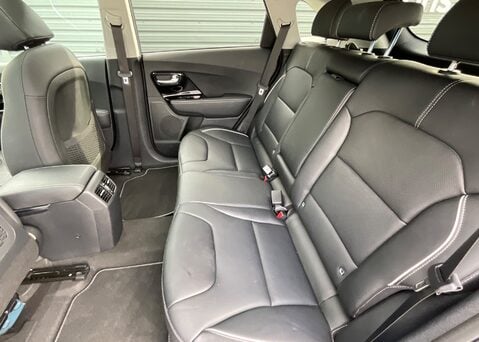 Kia E-Niro 64kwh 4 PLUS EV  12