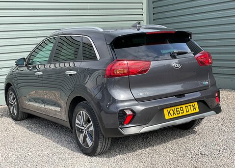 Kia Niro 1.6 GDI '3' PHEV 10