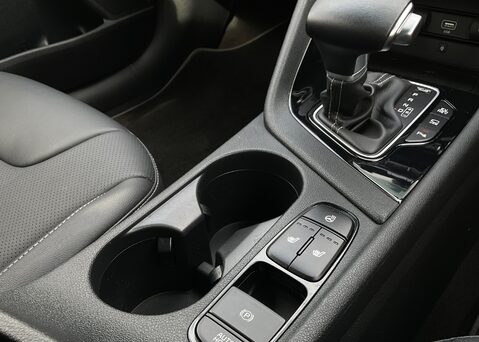 Kia Niro 1.6 GDI '3' PHEV 26