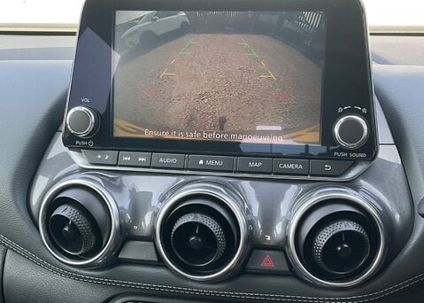 Nissan Juke DIG-T N-CONNECTA 16