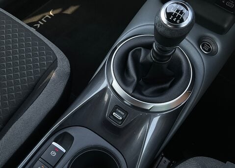Nissan Juke DIG-T N-CONNECTA 24