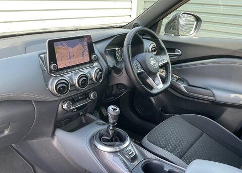 Nissan Juke DIG-T N-CONNECTA 15