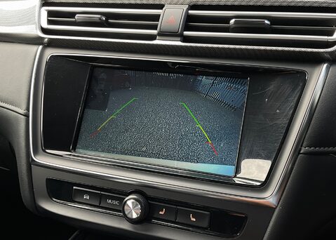 MG MG5 EV 53kWh EXCLUSIVE 25