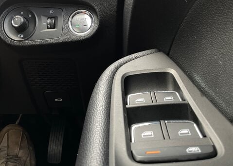MG MG5 EV 53kWh EXCLUSIVE 23