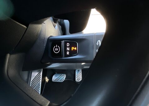 Kia EV9 99.8KWh GT-LINE S 378bhp Auto AWD 7 Seat 34