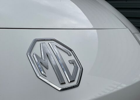 MG MG3 SE 4