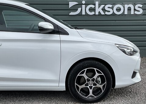 MG MG3 SE 3