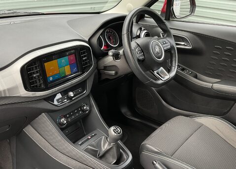 MG MG3 1.5 VTI-TECH EXCLUSIVE 16