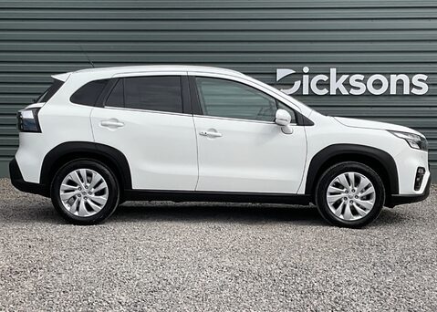Suzuki S-Cross MOTION 8