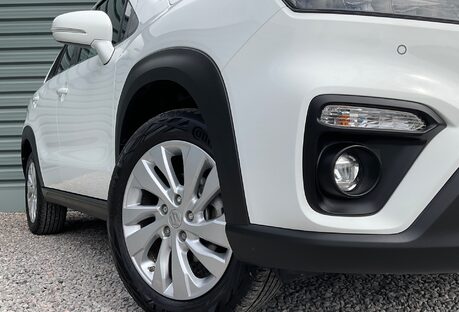 Suzuki S-Cross MOTION