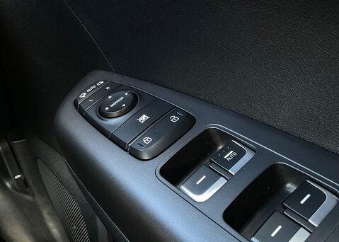 Kia Sportage 1.6GDi 130bhp '2' ISG 2WD 19