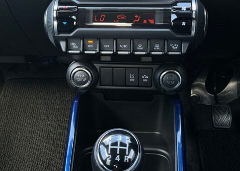 Suzuki Ignis SZ5 DUALJET MHEV 23