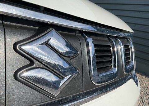 Suzuki Ignis SZ5 DUALJET MHEV 4