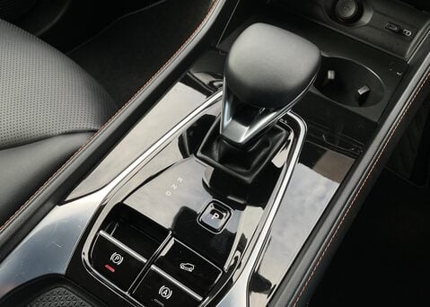 MG HS 1.5 T-GDI TROPHY PHEV 21