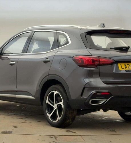MG HS 1.5 T-GDI SE DCT