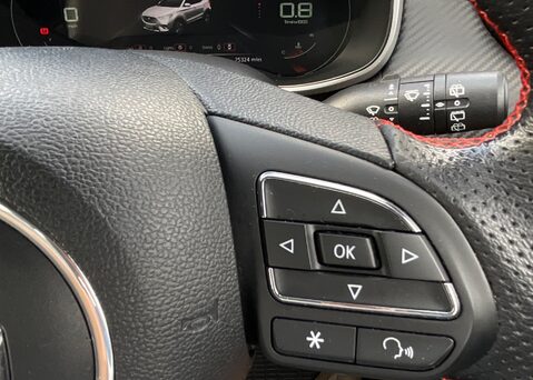 MG ZS 1.5 VTI-TECH EXCLUSIVE  19