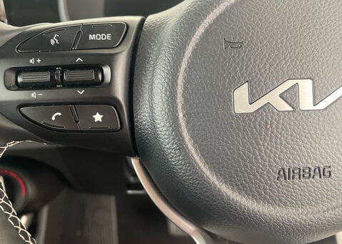 Kia Picanto 1.0 '2' AMT 19
