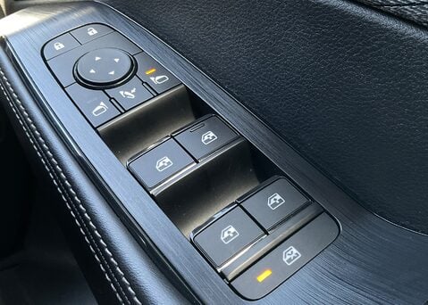 Nissan X-Trail E-POWER N-CONNECTA 22