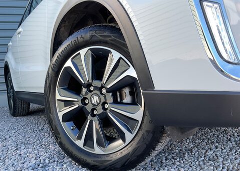Suzuki Vitara SZ5 BOOSTERJET MHEV 5