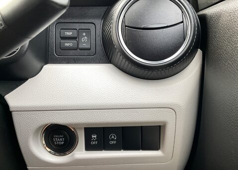 Suzuki Ignis SZ5 DUALJET SHVS MHEV 26