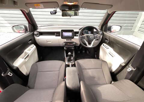 Suzuki Ignis SZ5 DUALJET SHVS MHEV 9