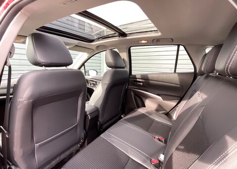 Suzuki SX4 S-Cross ULTRA BOOSTERJET ALLGRIP MHEV 10