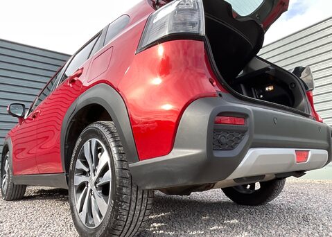 Suzuki SX4 S-Cross ULTRA BOOSTERJET ALLGRIP MHEV 17