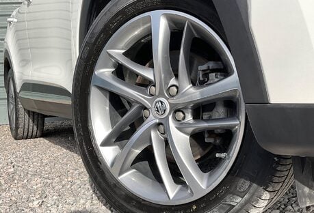 MG HS 1.5 T-GDI EXCLUSIVE DCT