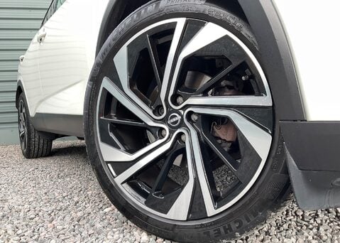 Nissan Qashqai DIG-T TEKNA PLUS MHEV 2