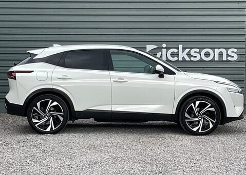 Nissan Qashqai DIG-T TEKNA PLUS MHEV 6