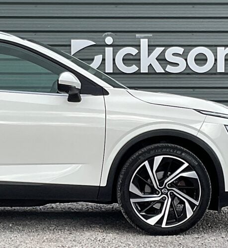 Nissan Qashqai DIG-T TEKNA PLUS MHEV