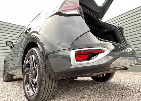 Kia Sportage 1.6 T-GDi GT-LINE S PHEV 21