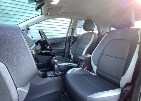 Kia Picanto 1.0 DPi GT-Line 10