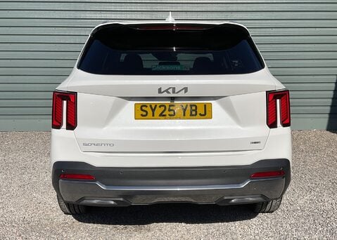 Kia Sorento 1.6 T-GDi HEV '3' 9