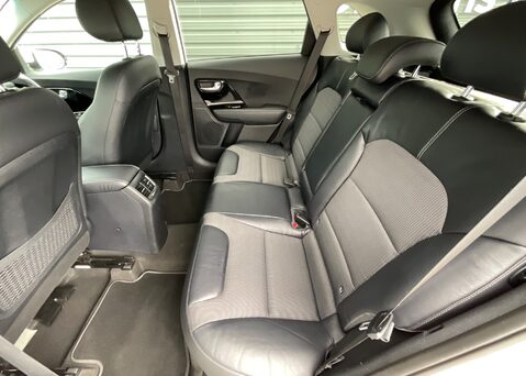 Kia Niro 1.6 GDi '2' HEV 13