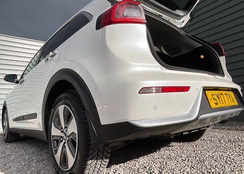 Kia Niro 1.6 GDi '2' HEV 21