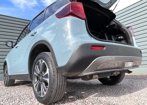 Suzuki Vitara SZ5 17